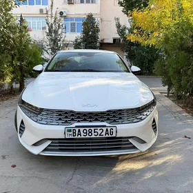 Kia K5 2021
