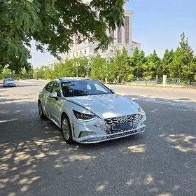Hyundai Sonata 2020