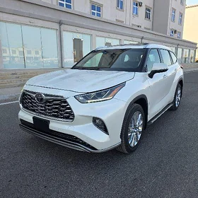 Toyota Highlander 2021