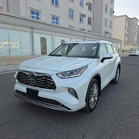 Toyota Highlander 2022
