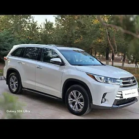 Toyota Highlander 2015
