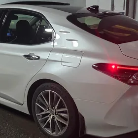 Toyota Camry 2023