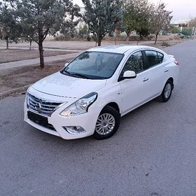 Nissan Sunny 2023