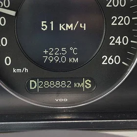 Mercedes-Benz E350 2006