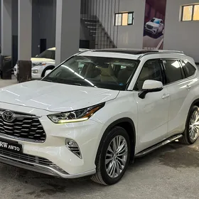 Toyota Highlander 2020
