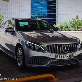 Mercedes-Benz C300 2016