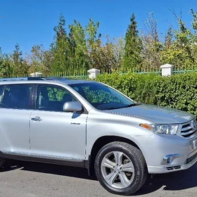Toyota Highlander 2013