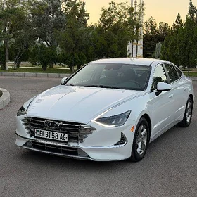 Hyundai Sonata 2021