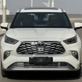 Toyota Highlander 2021