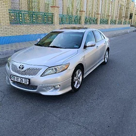 Toyota Camry 2011