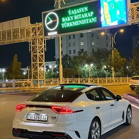 Kia Stinger 2021