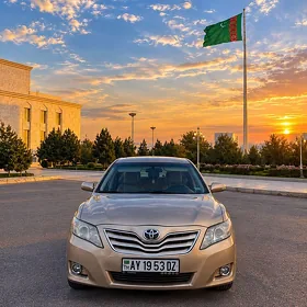 Toyota Camry 2011