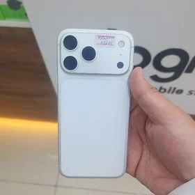 iPhone 17 pro max (ulanylan)
