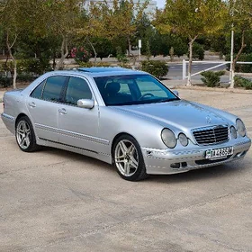 Mercedes-Benz E430 2001