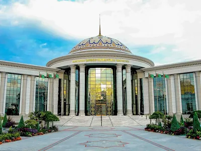 В Туркменистане объявили победителей конкурса научных работ по международному праву