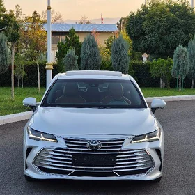 Toyota Avalon 2022
