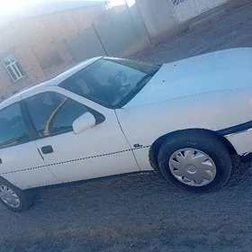Opel Vectra 1989