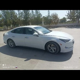 Hyundai Sonata 2021