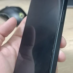 Iphone 13. 128 Gb