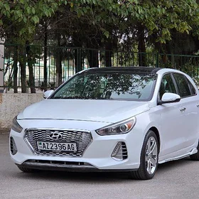Hyundai Elantra 2019