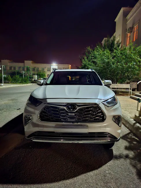 Toyota Highlander 2021 - 1