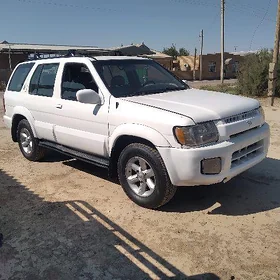 Infiniti QX4 2003