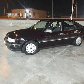 Opel Vectra 1990