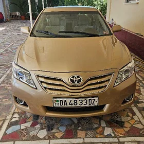 Toyota Camry 2011