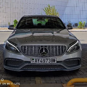 Mercedes-Benz C300 2016