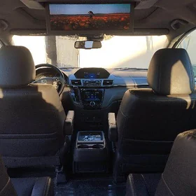 Honda Odyssey 2016