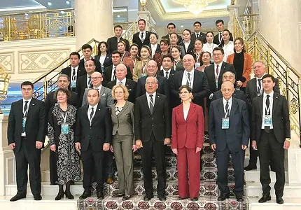 Türkmenistan howany çaklamak we ekologik gözegçilik üçin fin tehnologiýalary bilen tanyşdy