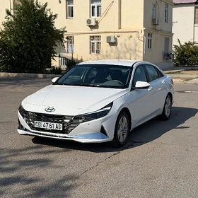 Hyundai Elantra 2023