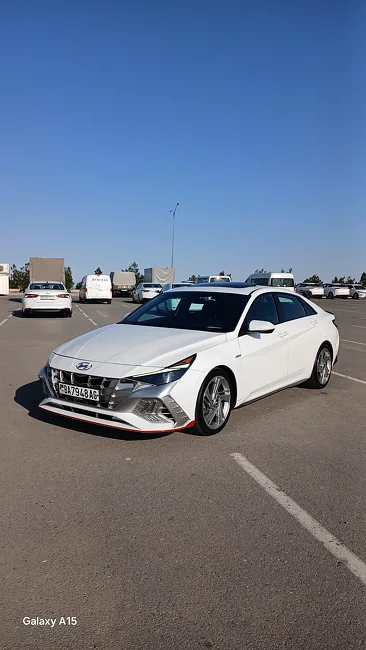 Hyundai Elantra 2021 - 1