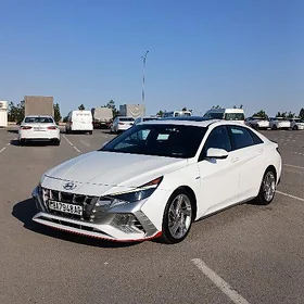 Hyundai Elantra 2021