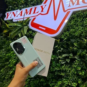 Honor 300 Pro 12/256 Gb