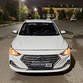 Hyundai Elantra 2021