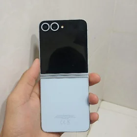Samsung galaxy Z flip 6
