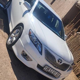 Toyota Camry 2011