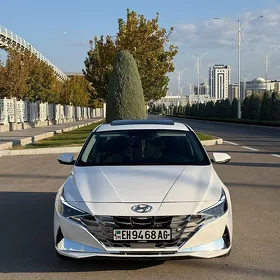 Hyundai Elantra 2021