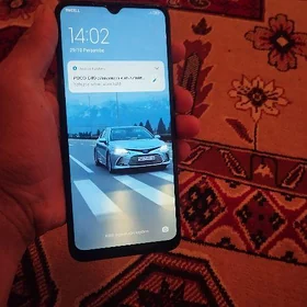 poco c40