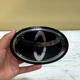 TOYOTA ORIGINAL EMBLEMA