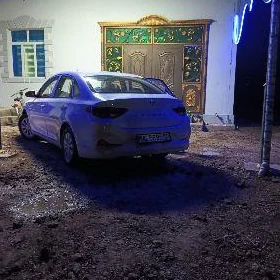Hyundai Elantra 2021