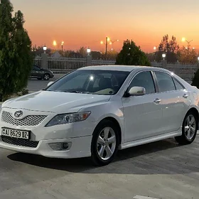Toyota Camry 2011
