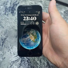 iPhone 8