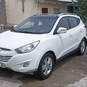 Hyundai Tucson 2011