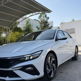 Hyundai Elantra 2026