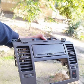 VERSA TIIDA RAMKA OBDUW